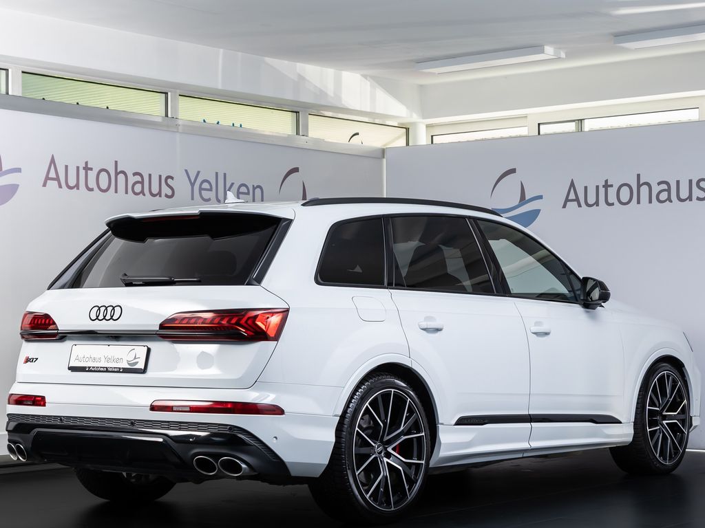 Audi SQ7 2023
