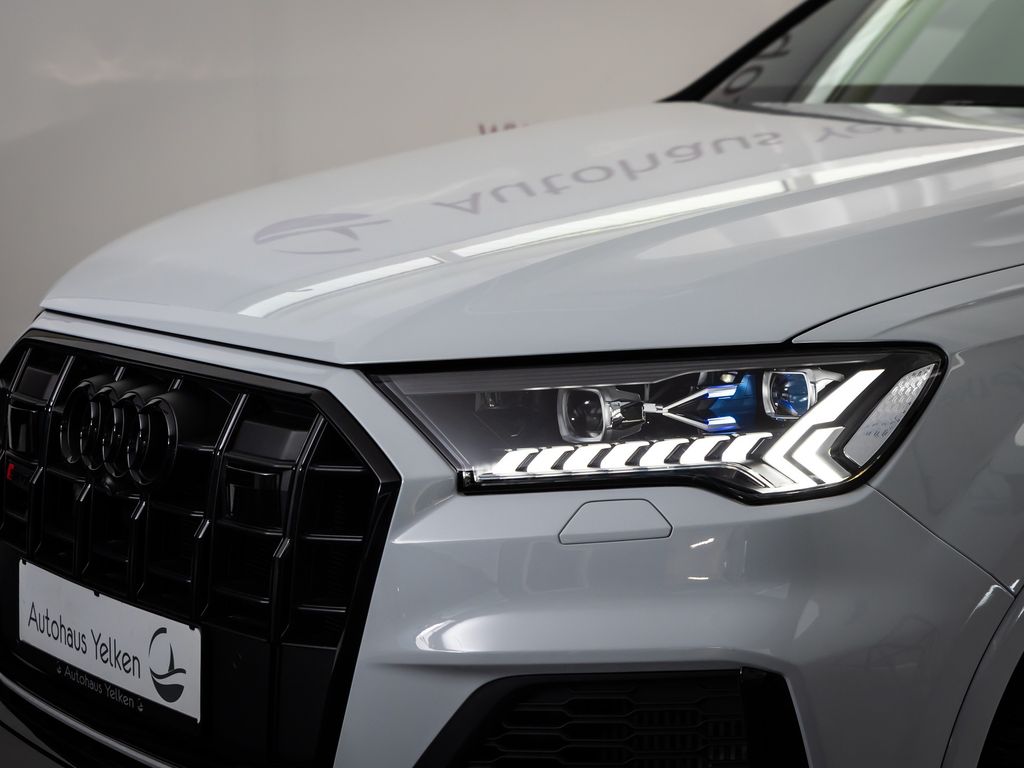 Audi SQ7 2023