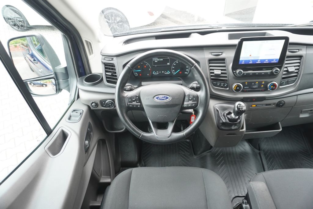 Ford Transit 2021