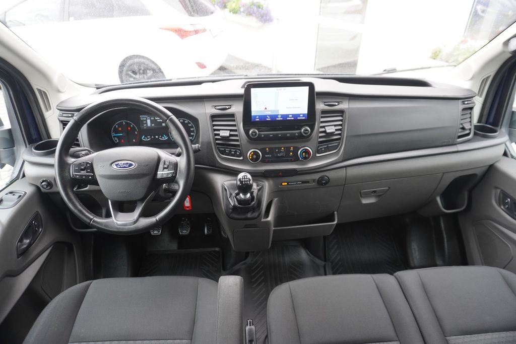 Ford Transit 2021