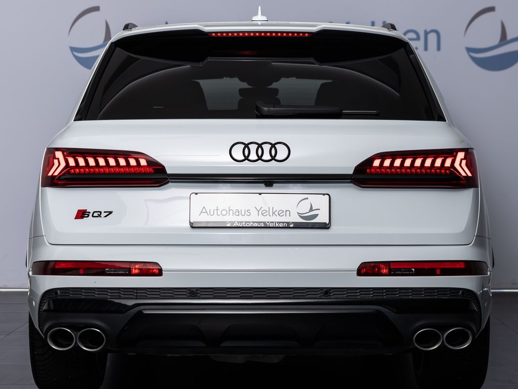 Audi SQ7 2023