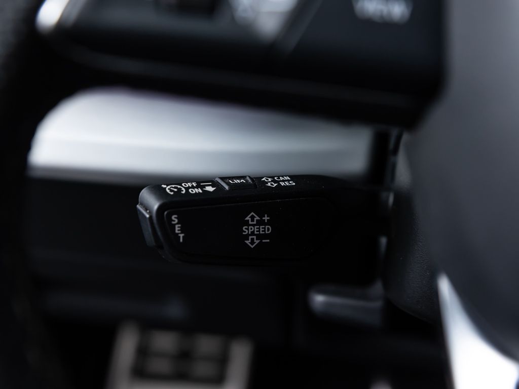 Audi SQ7 2023