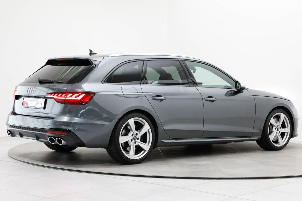 Audi S4 2023