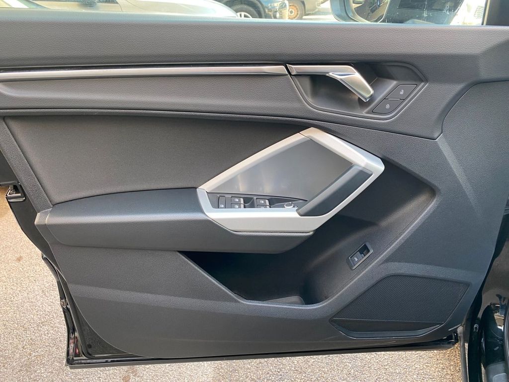 Audi Q3 2023