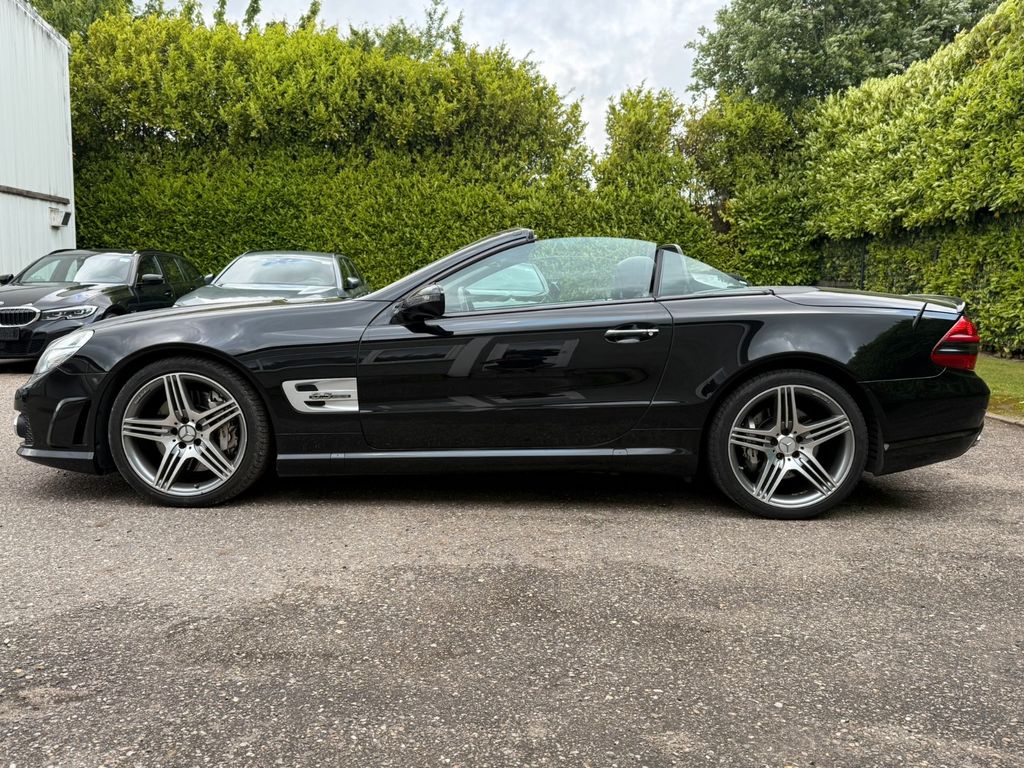 Mercedes-Benz SL 63 AMG 2011