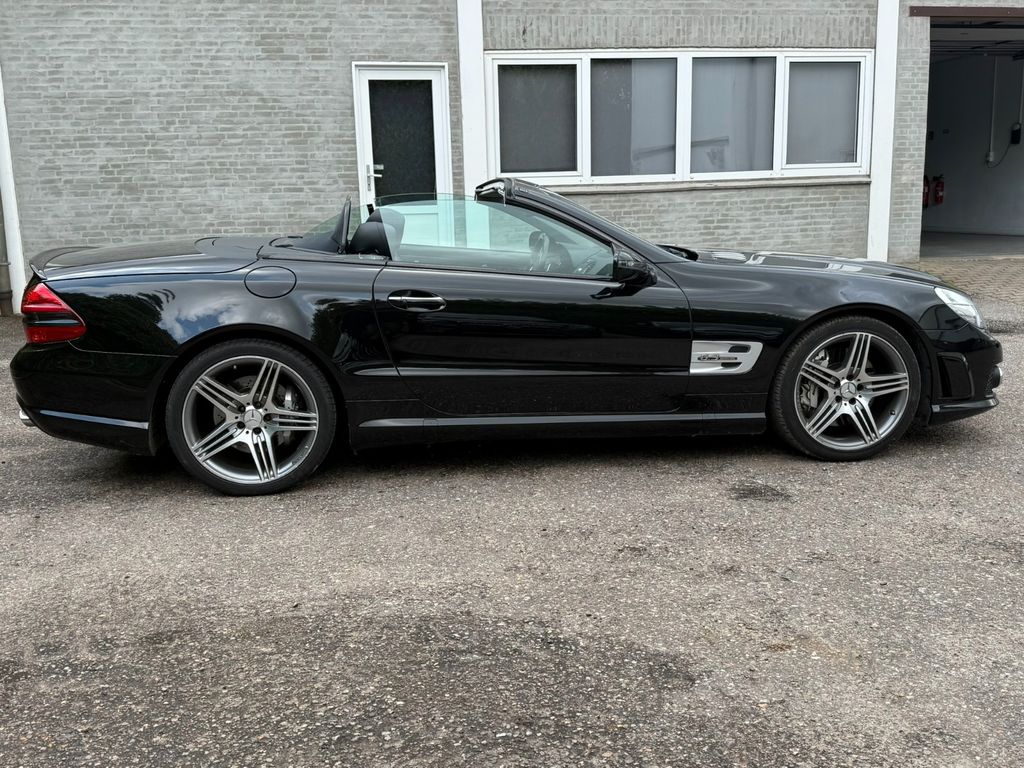Mercedes-Benz SL 63 AMG 2011