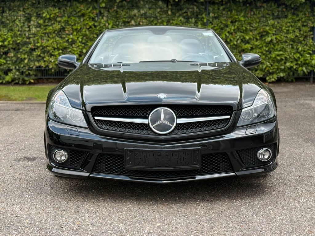 Mercedes-Benz SL 63 AMG 2011
