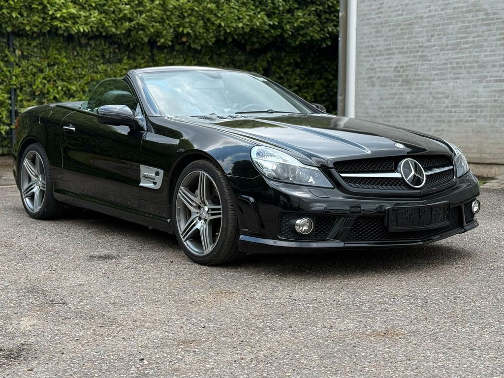 Mercedes-Benz SL 63 AMG 2011