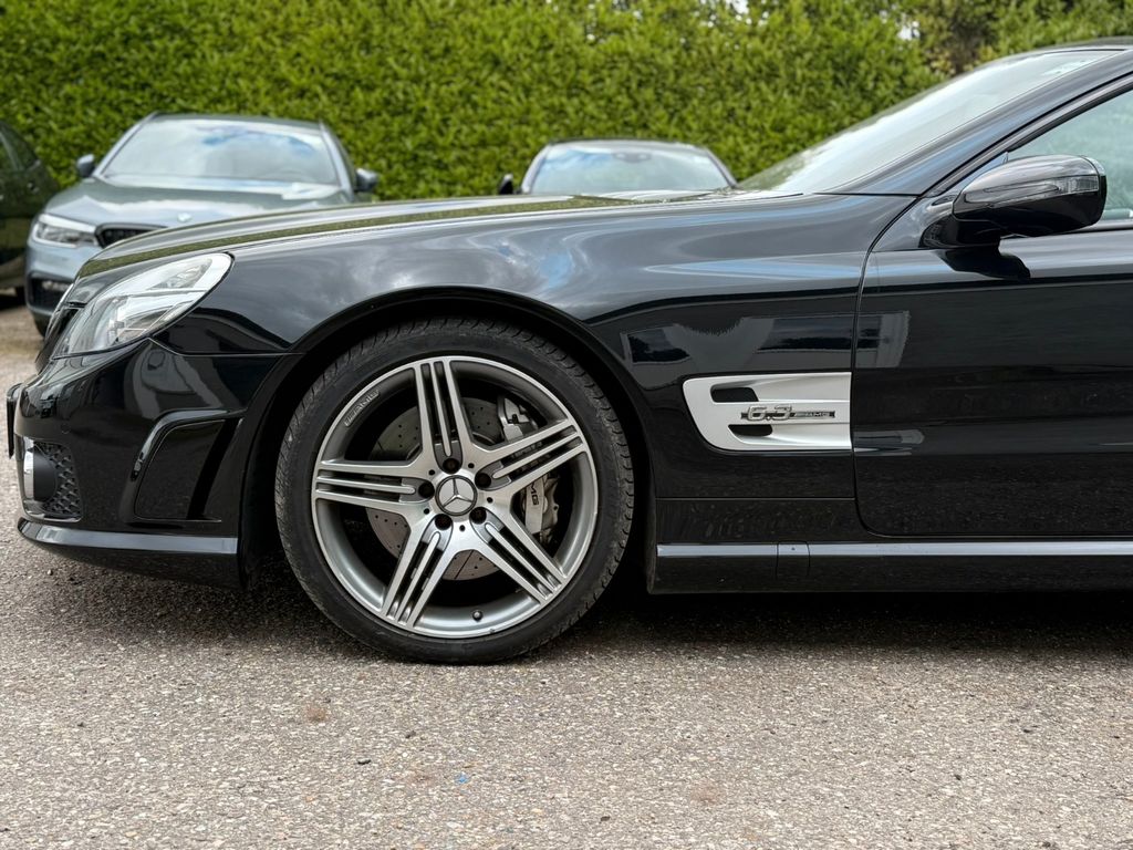 Mercedes-Benz SL 63 AMG 2011