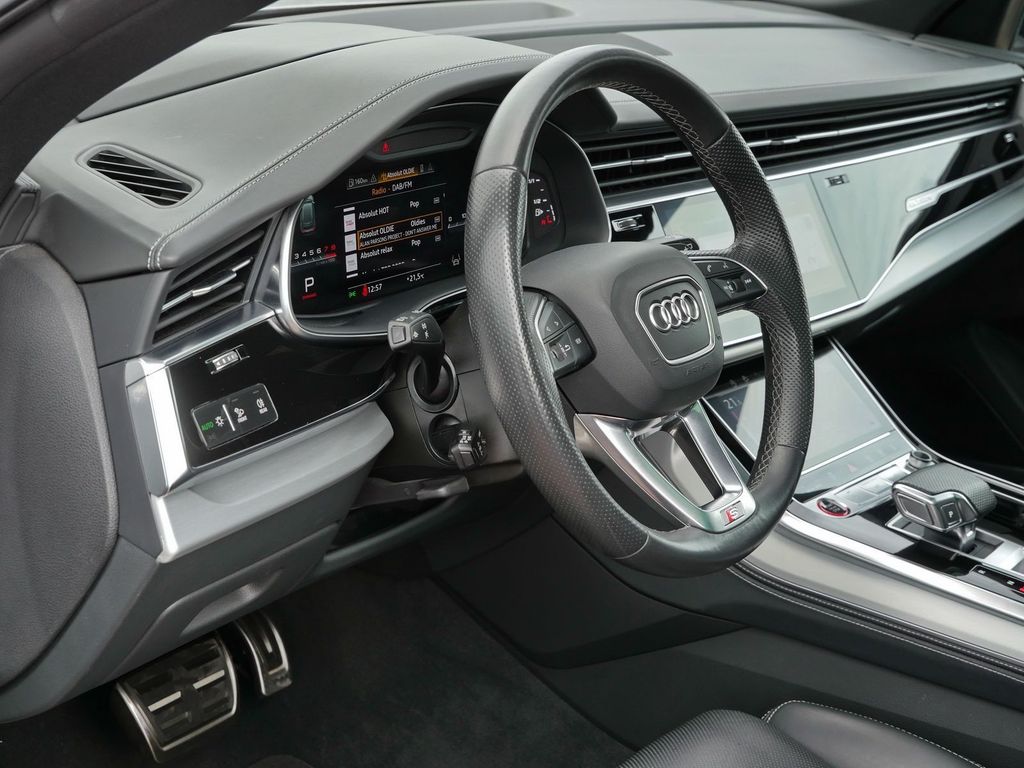 Audi SQ8 2021