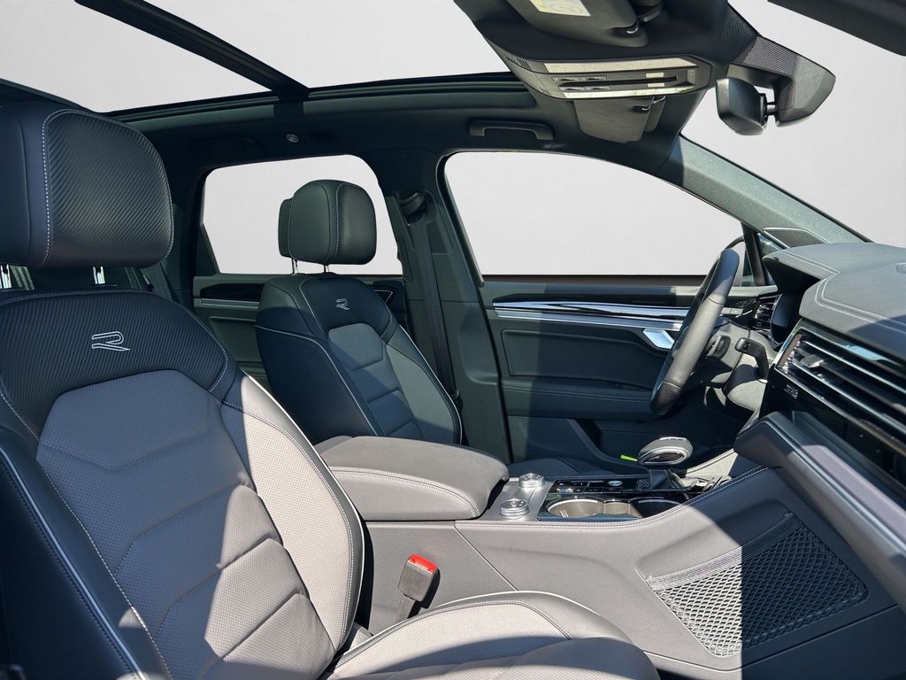 Volkswagen Touareg 2025