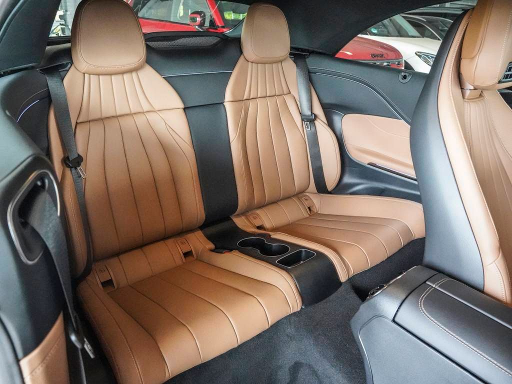 Mercedes-Benz CLE 200 2025