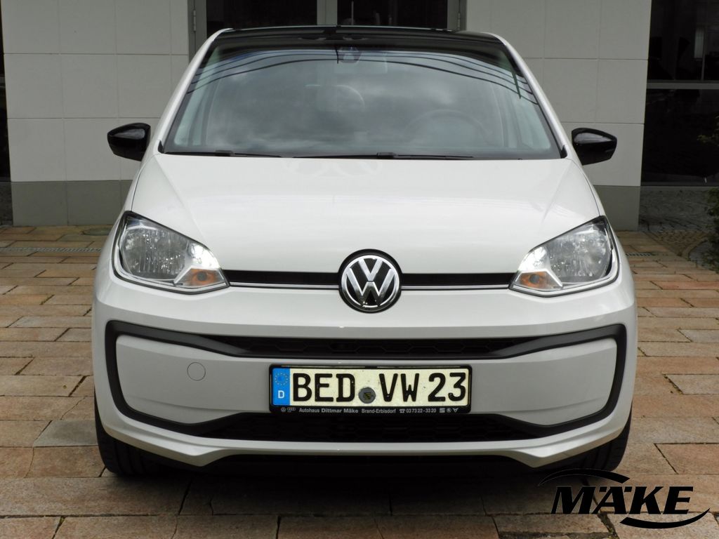 Volkswagen up! 2018