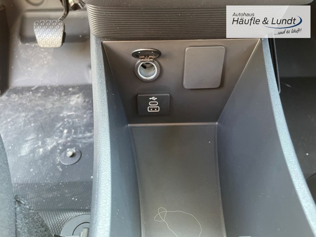 Ford Transit Courier 2015