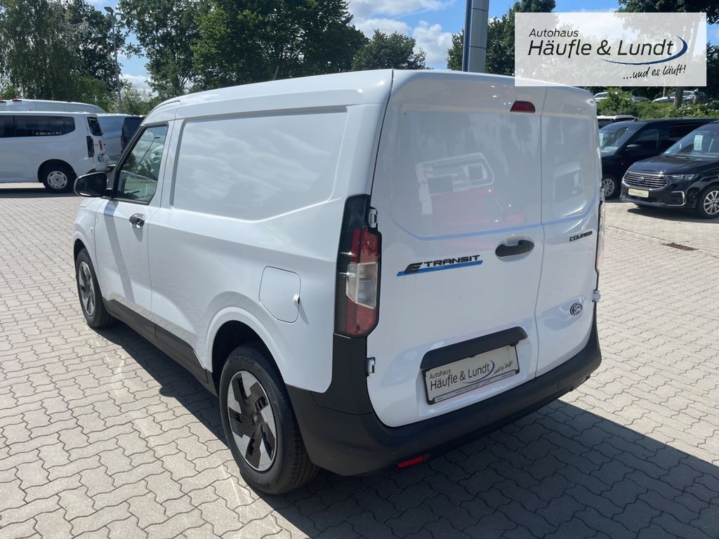 Ford Transit Courier 2015