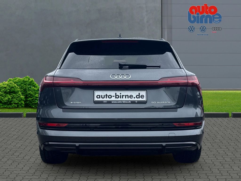 Audi e-tron 2021
