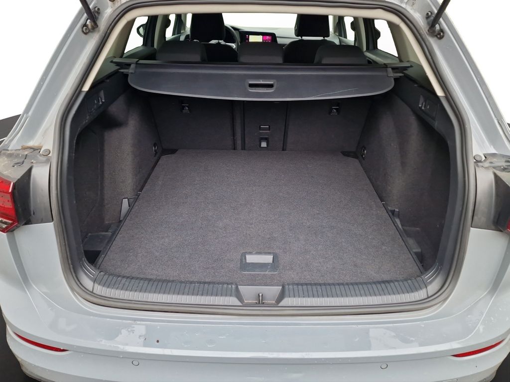 Volkswagen Golf 2021