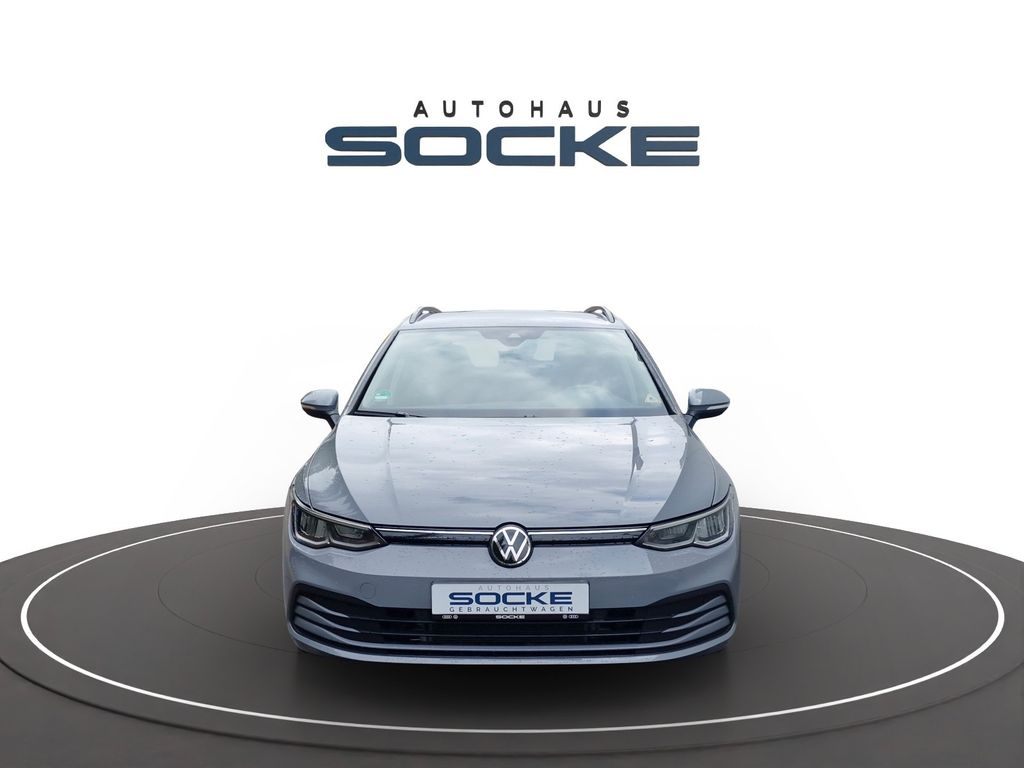 Volkswagen Golf 2021