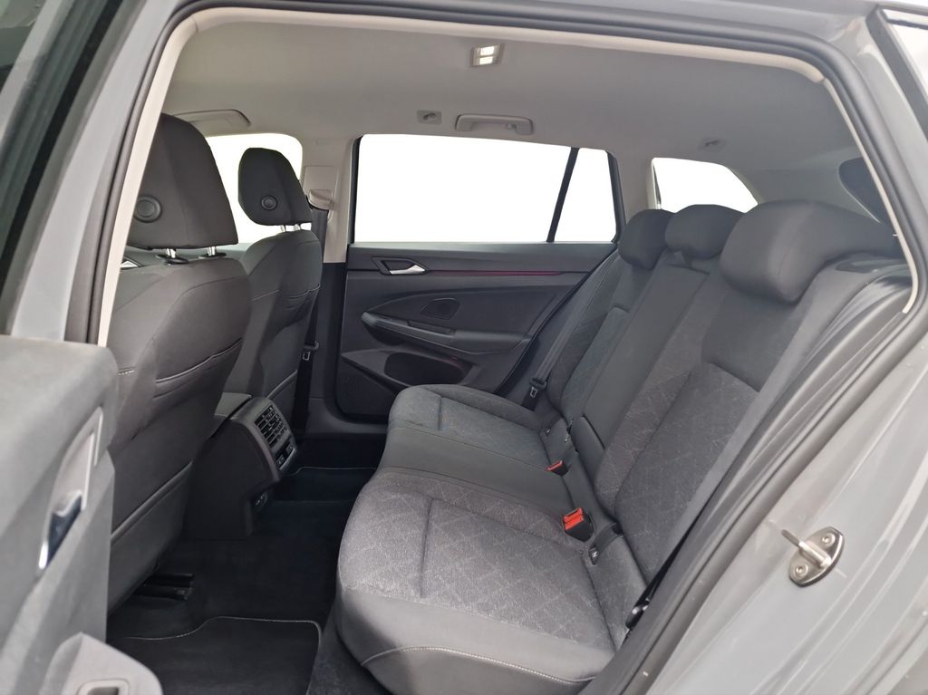 Volkswagen Golf 2021