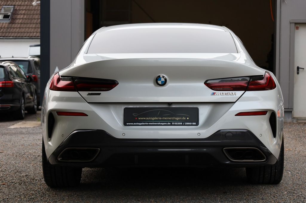 BMW M850 2021