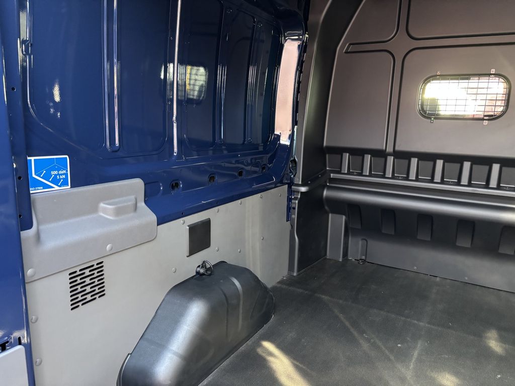 Ford Transit 2025