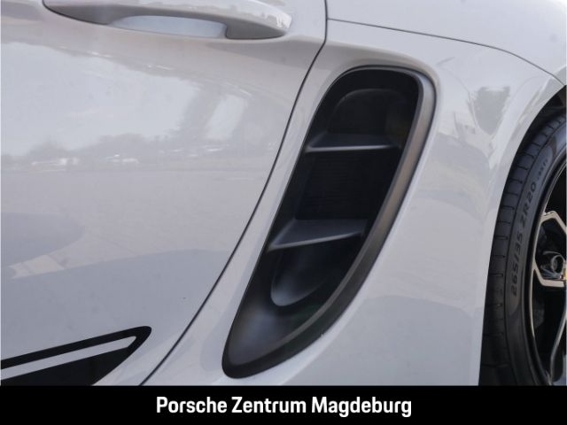Porsche Boxster 2024