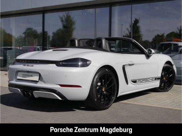 Porsche Boxster 2024