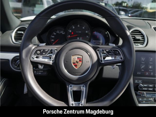 Porsche Boxster 2024