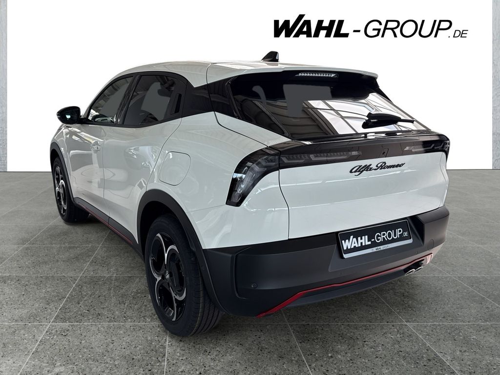 Alfa Romeo Junior 2025