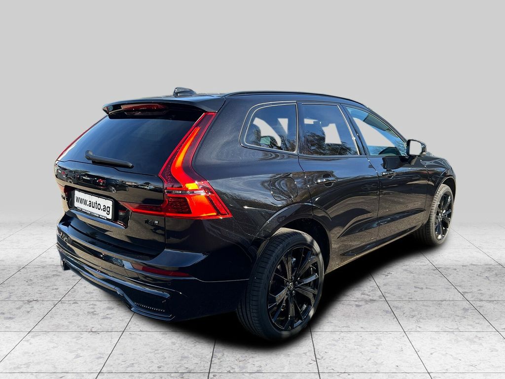 Volvo XC60 2025