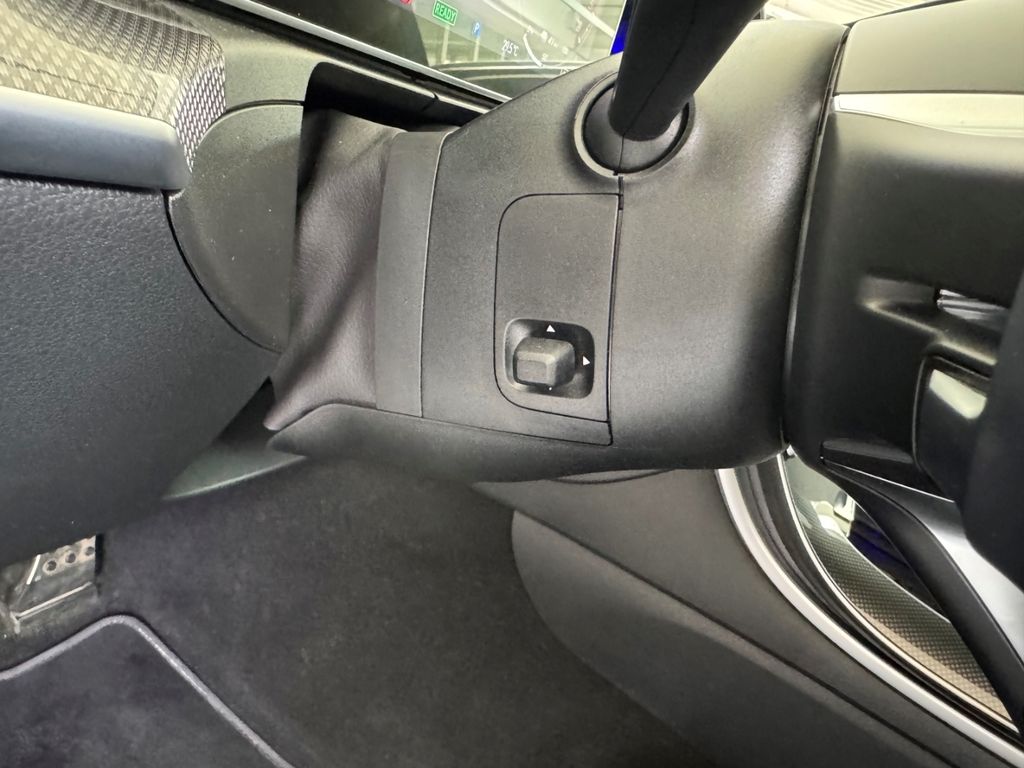 Mercedes-Benz C 300 2023