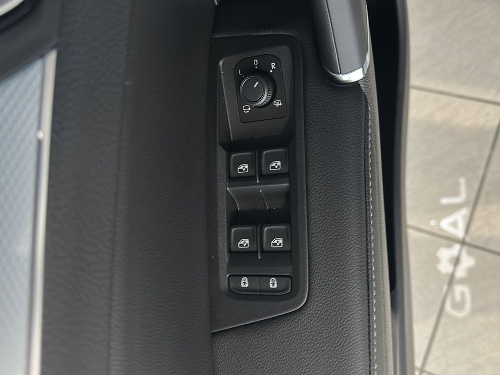 Volkswagen Touran 2025