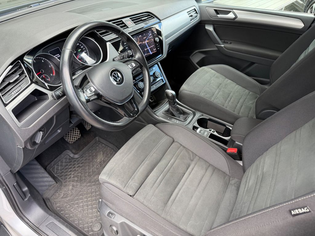 Volkswagen Touran 2021