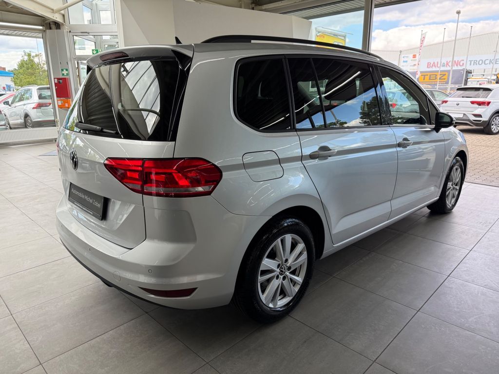 Volkswagen Touran 2021