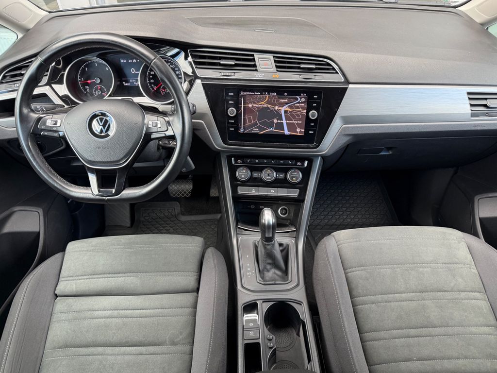 Volkswagen Touran 2021