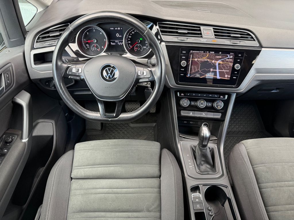 Volkswagen Touran 2021