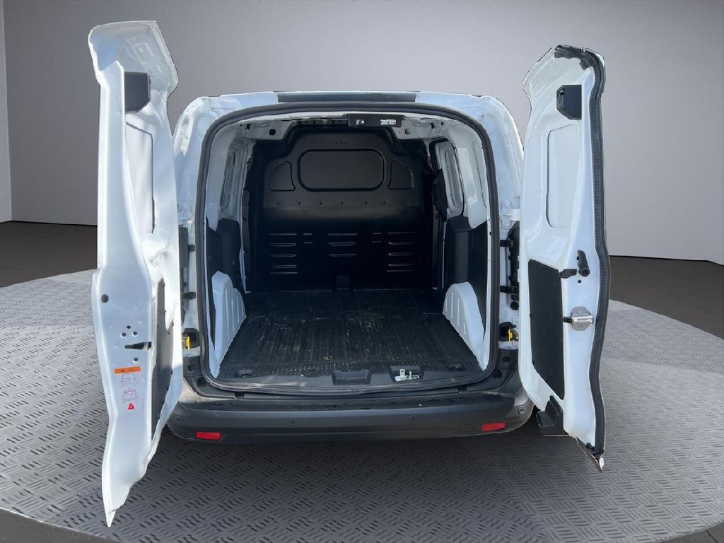 Ford Transit Courier 2024