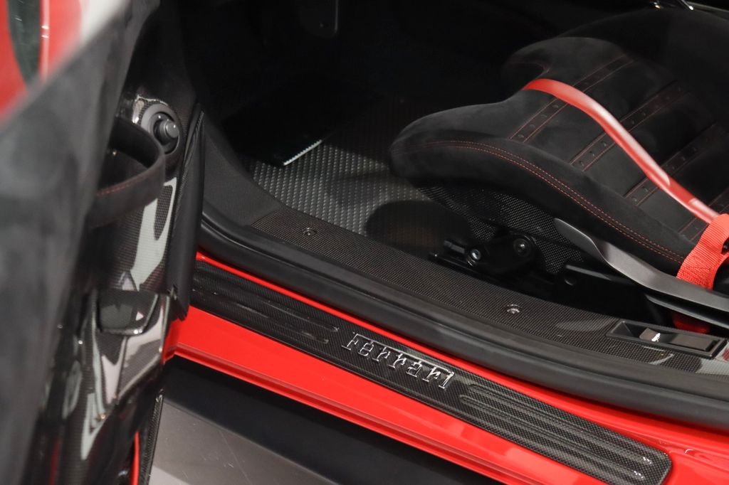 Ferrari 488 Pista 2019