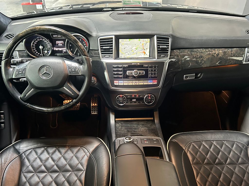 Mercedes-Benz GL 500 2015