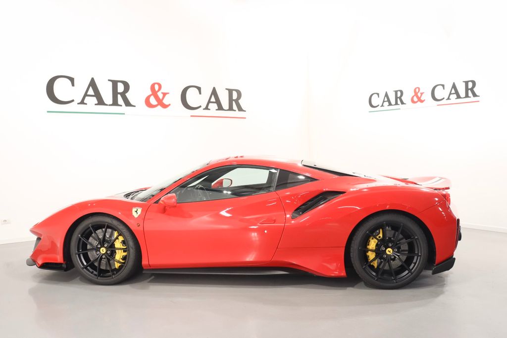 Ferrari 488 Pista 2019