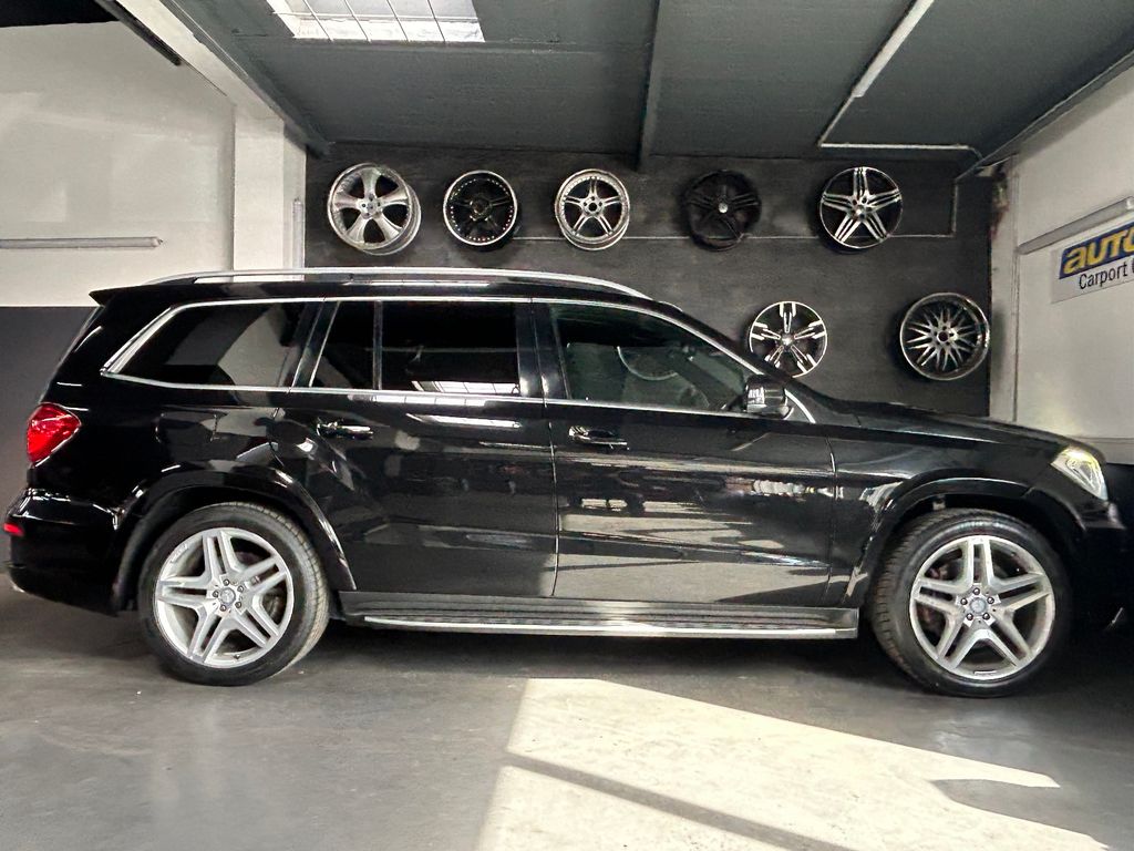 Mercedes-Benz GL 500 2015