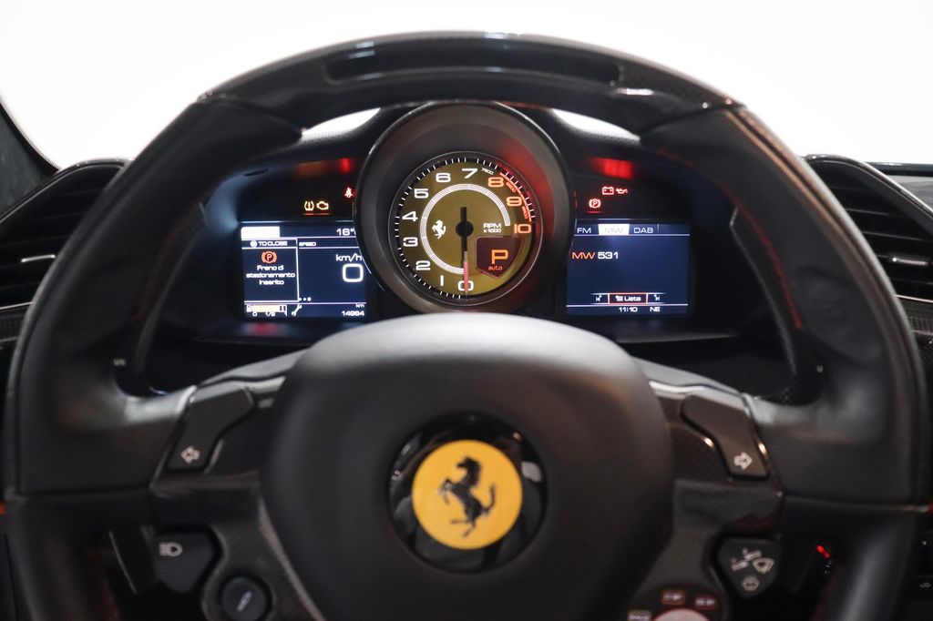 Ferrari 488 Pista 2019