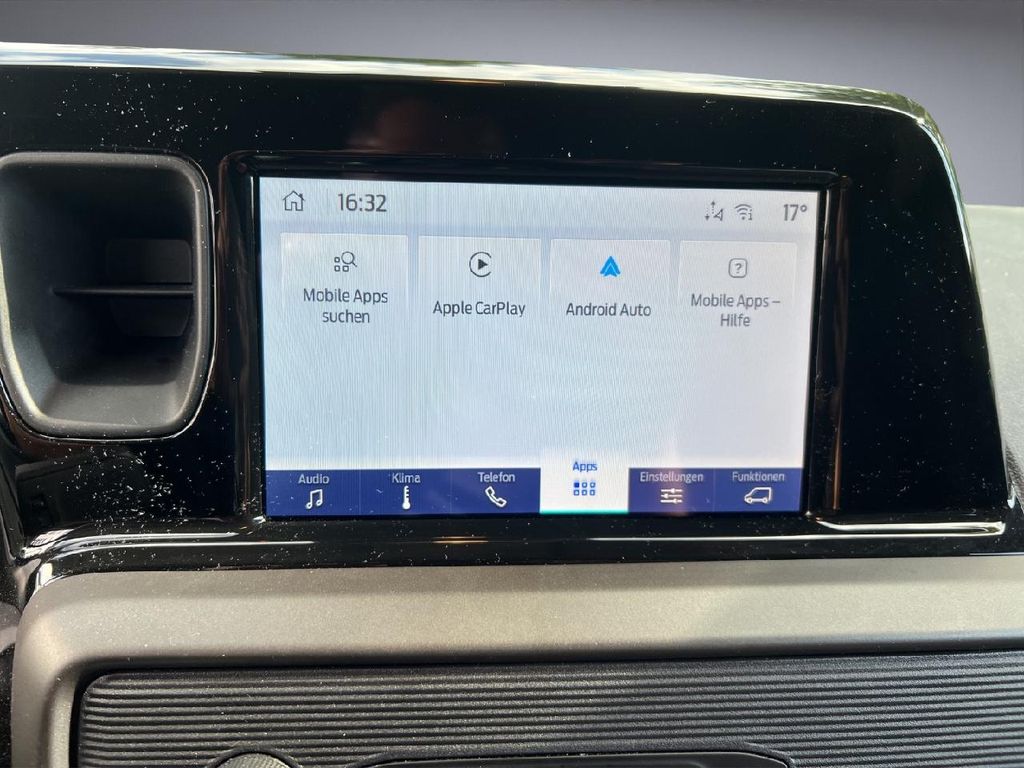 Ford Transit Courier 2024