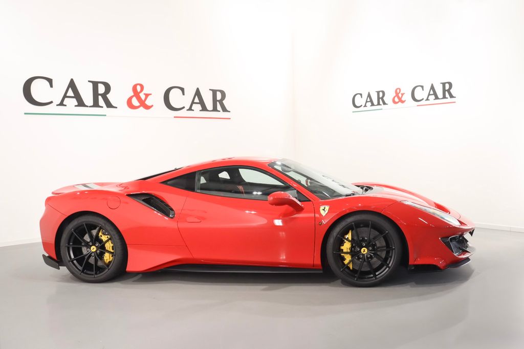 Ferrari 488 Pista 2019