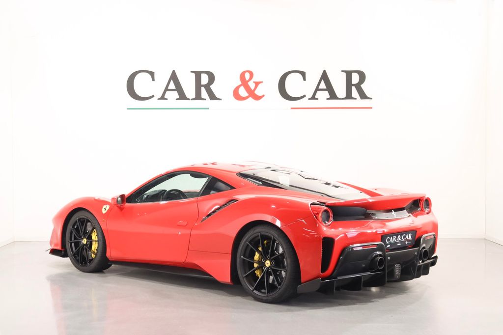 Ferrari 488 Pista 2019