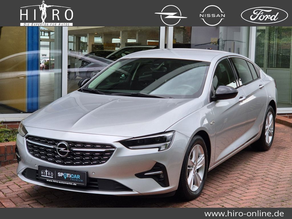 Opel Insignia 2021