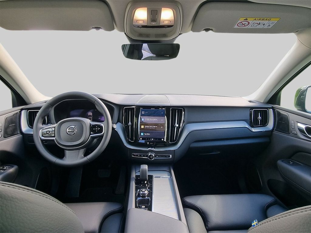 Volvo XC60 2025