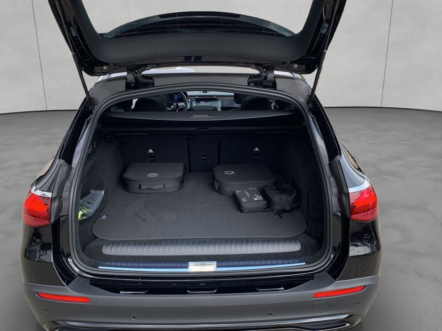 Mercedes-Benz E 300 2025