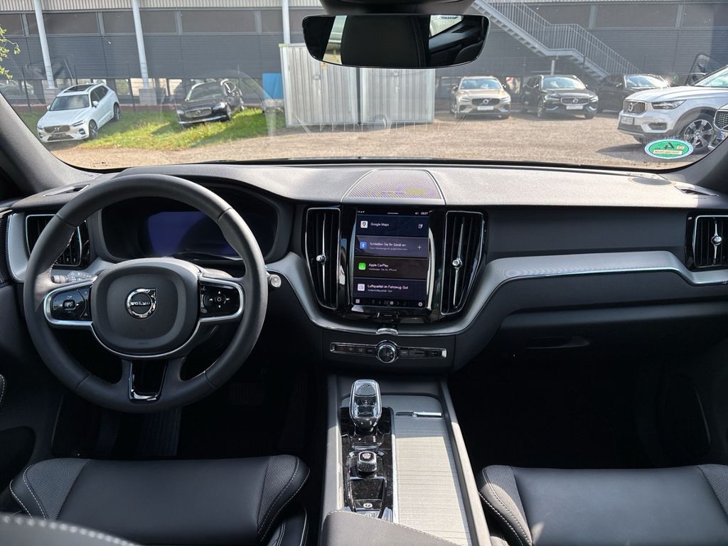 Volvo XC60 2025