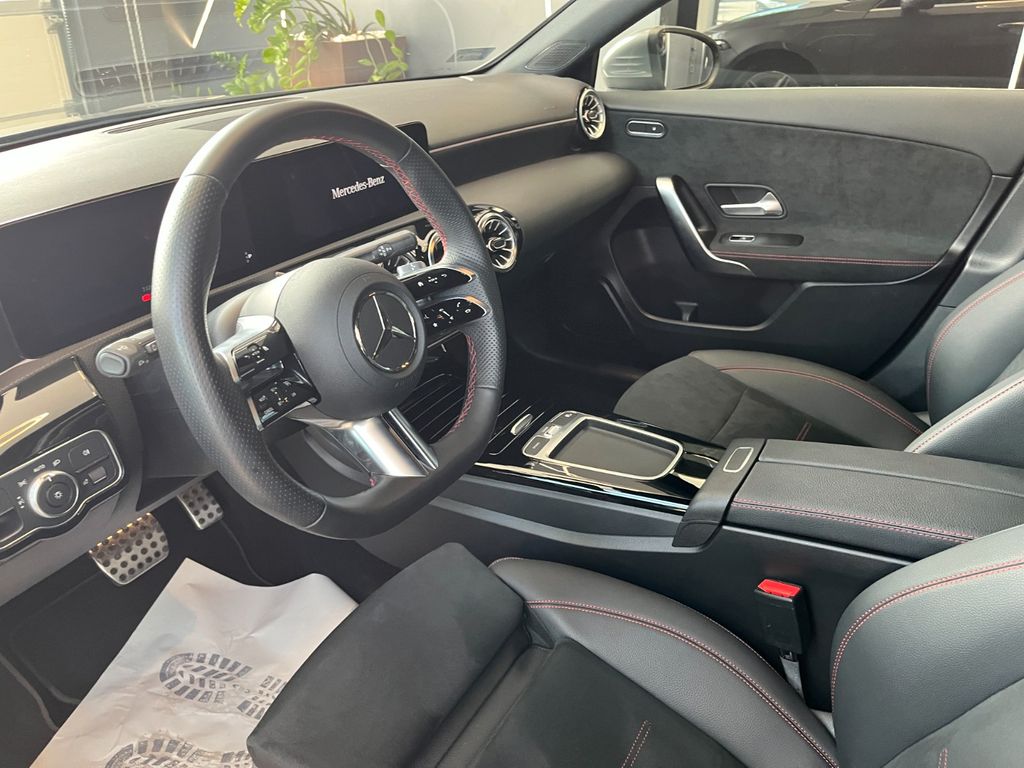 Mercedes-Benz A 250 2024